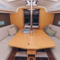 Beneteau Oceanis 30.1 dining table extended