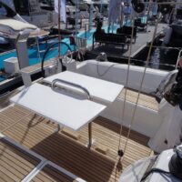 Beneteau Oceanis 38.1 deck table