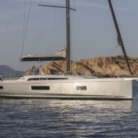 Beneteau Oceanis 51.1 sails down