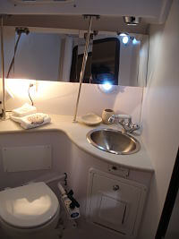 Catalina Yachts 315 head with sink
