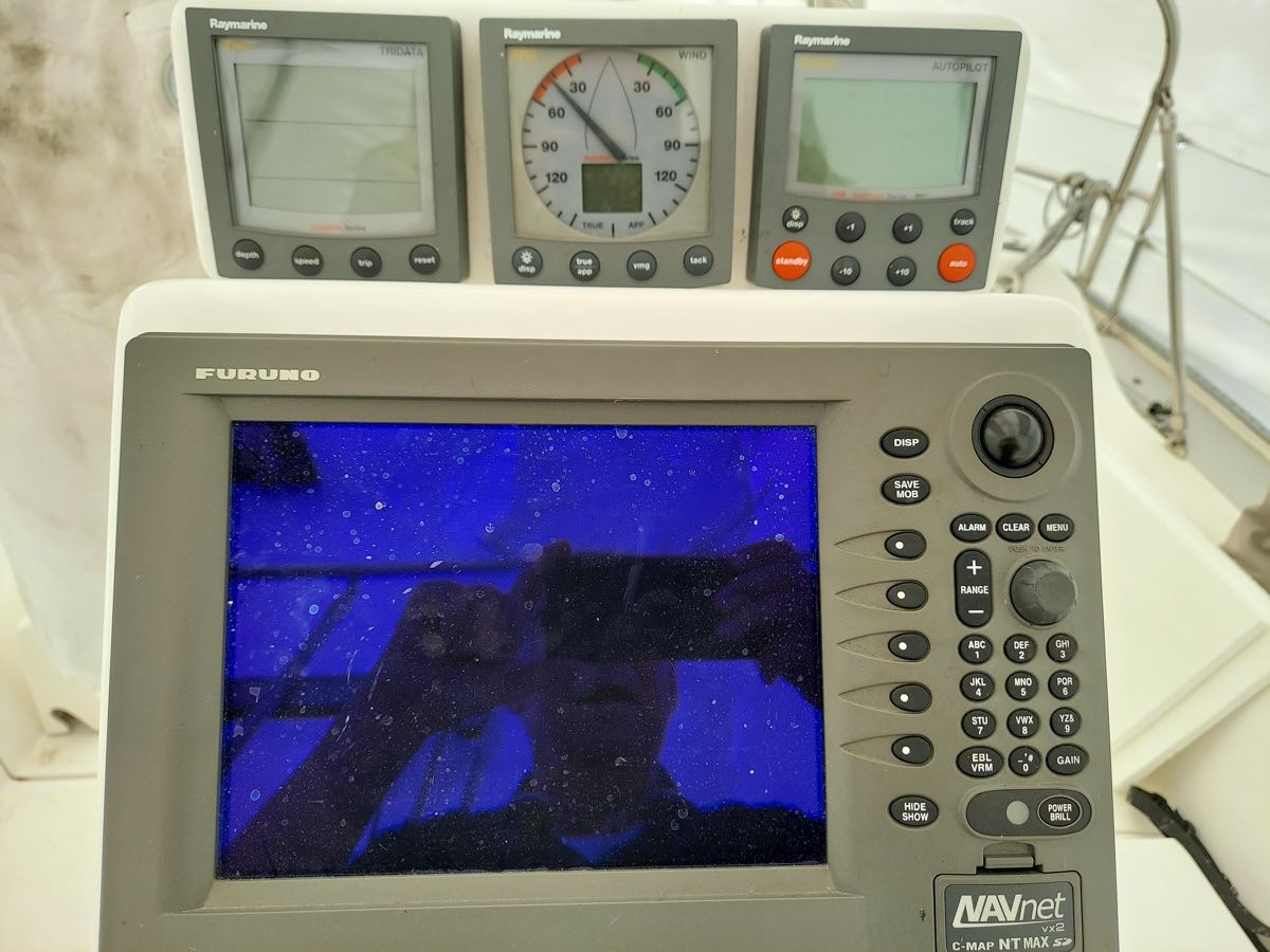 2006 Catalina 36 MK II navigation screen