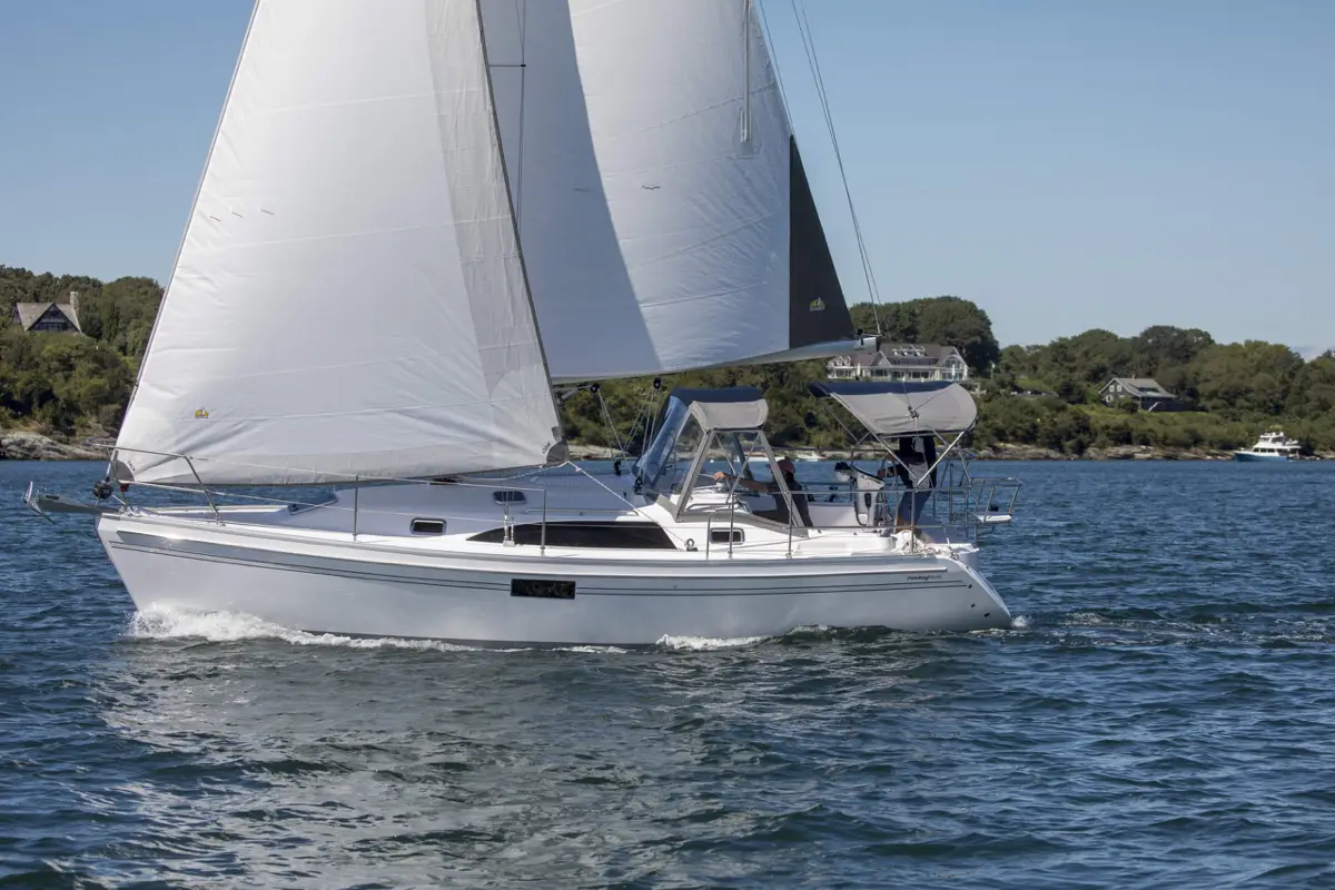 Catalina 356 Cruiser sailboat with crew