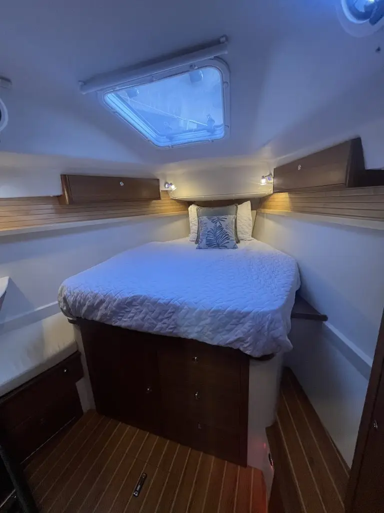 Catalina 386 sailboat interior stateroom