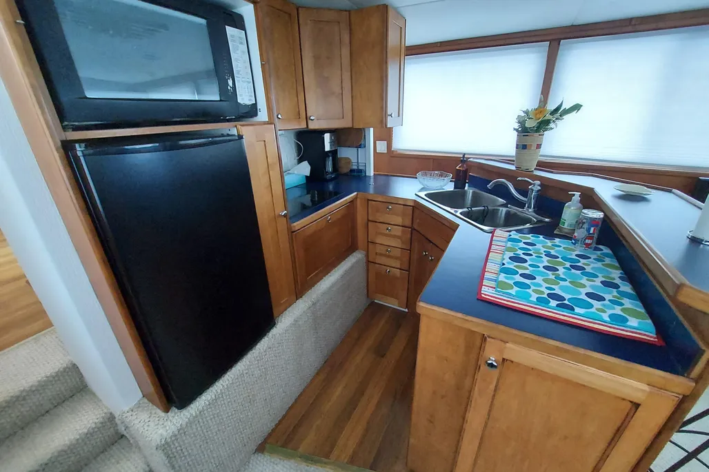Galley area on a 2003 Dovercraft 43 powerboat.